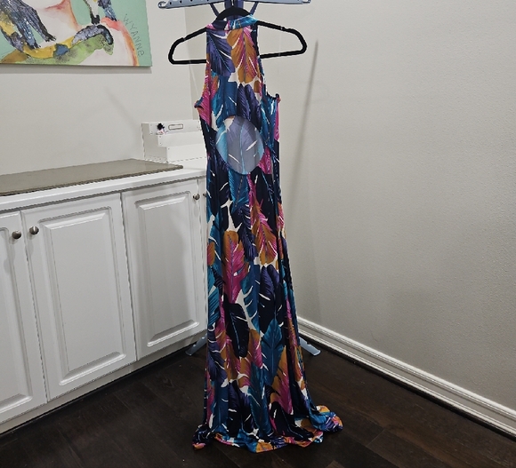 NWOT Multicolor Sleeveless Maxi Dress - Picture 2 of 3